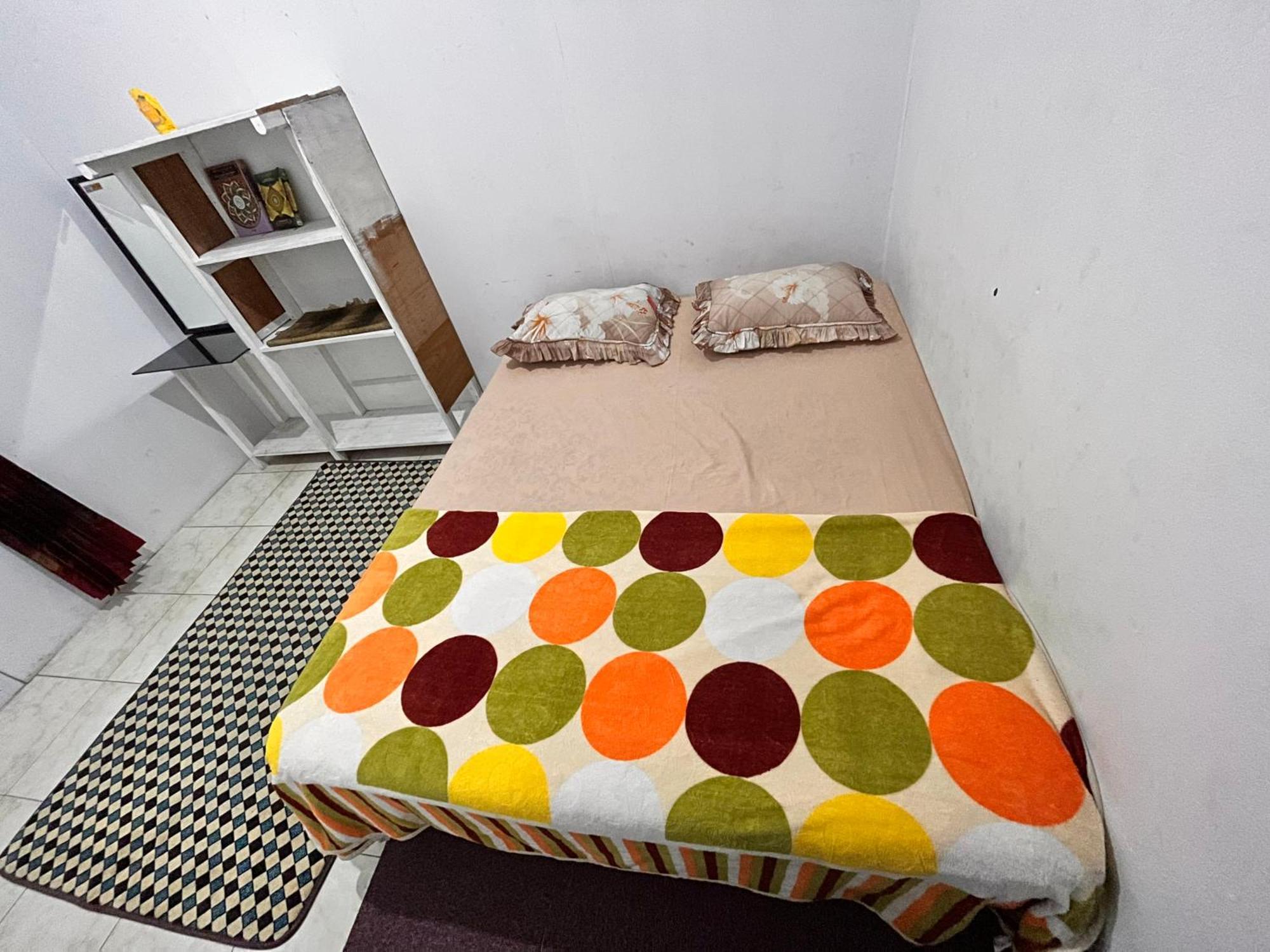 Rumah 25 Syariah Bukittinggi Quarto foto