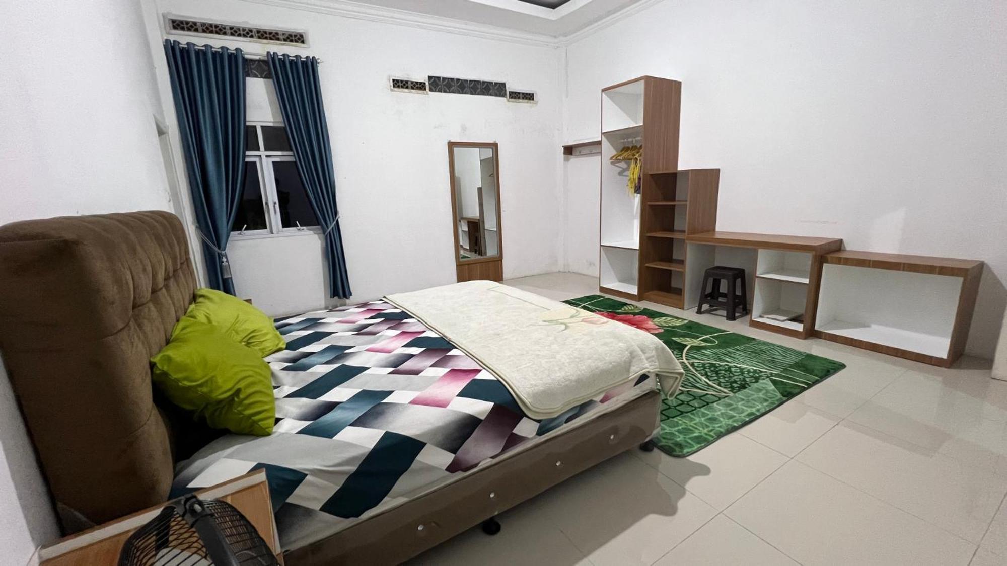 Rumah 25 Syariah Bukittinggi Quarto foto